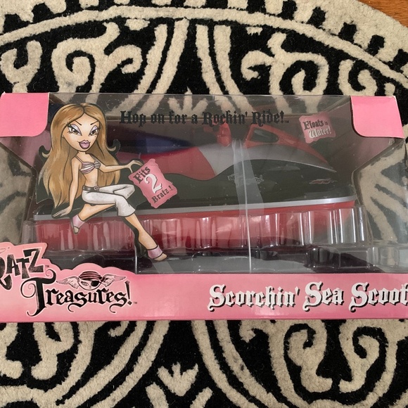 Bratz Scorchin' Sea Scooter - Picture 1 of 3